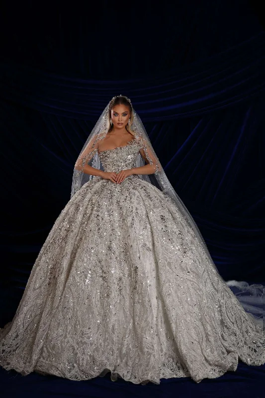 Spring Fashion Embellished Bridal Ball Gown with Asymmetrical Neckline & Veil