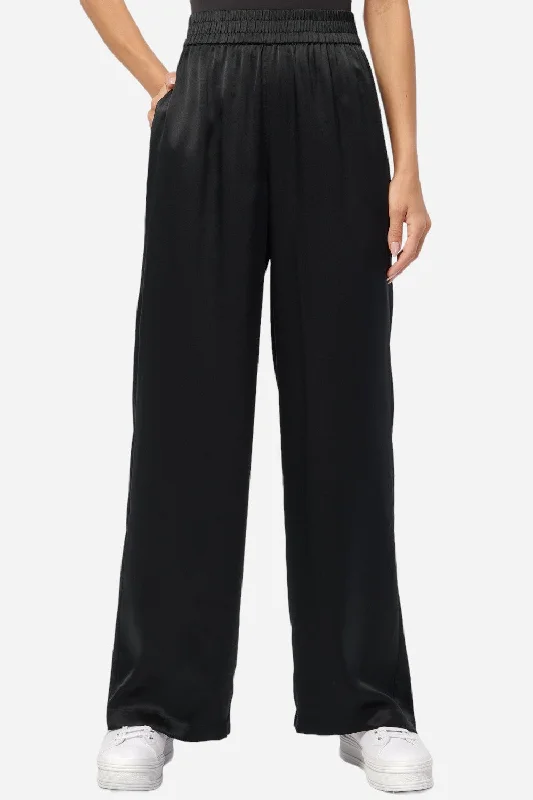 Stylish Savings Camy NYC Bleecker Pants in Black