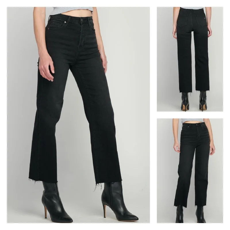 Feminine Soft - Hued Look Clean Stretch Straight Jeans In Black