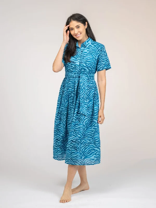 Charming Silhouette The Elle Midi Dress | Blue Zebra
