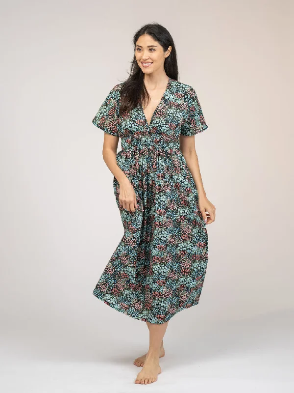 Subtle Sophistication Retro Midi Dress | Tiny Black Garden