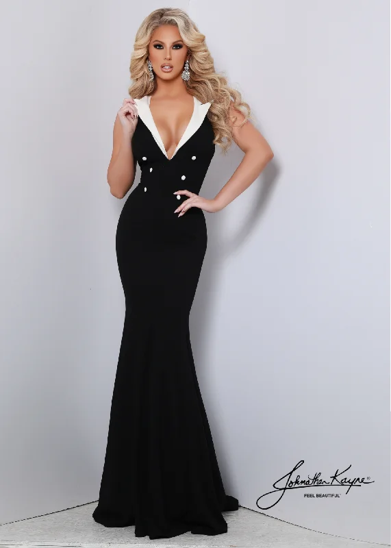 Romantic Flair Johnathan Kayne 2633 Size 4 Black/White Fit And Flare Notch Collar V-Neck Open Back Train Stretch Crepe Gown Romantic Flair Johnathan Kayne 2633 Size 4 Black/White Fit And Flare Notch Collar V-Neck Open Back Train Stretch Crepe Gown