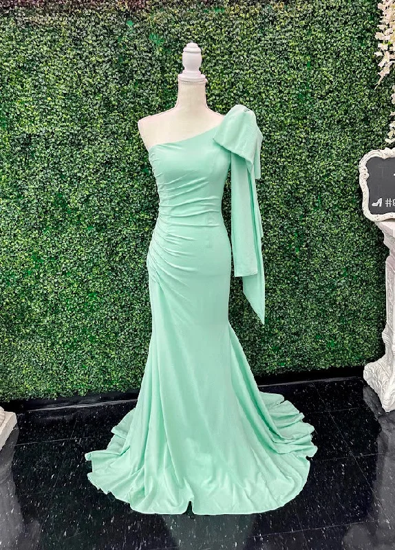 Graceful Cut Johnathan Kayne 2643 Size 4 Mint Long Crepe One Shoulder Formal Dress Bow Evening Gown Graceful Cut Johnathan Kayne 2643 Size 4 Mint Long Crepe One Shoulder Formal Dress Bow Evening Gown