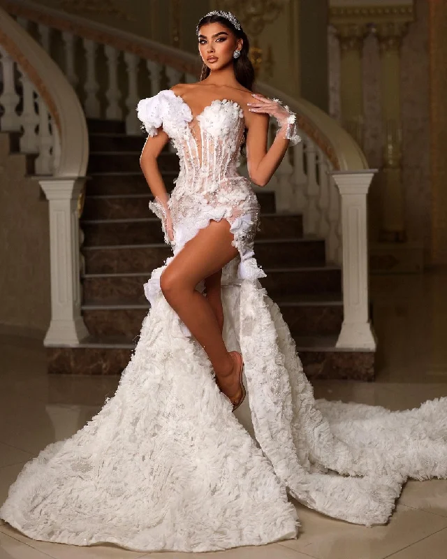 Trending Items 3D Floral Appliques Bridal Dress with Side Slit