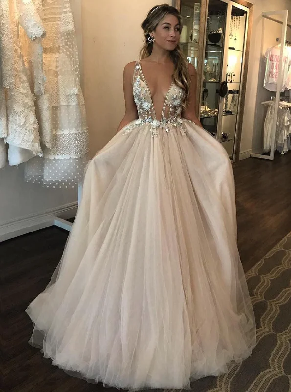 Casual Chic Clothing See Through V Neck 3D Flowers Beads Beach Wedding Bridal Gowns OW677