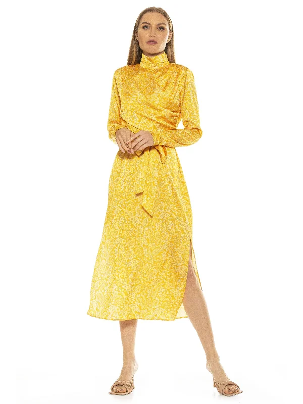 YELLOW PAISLEY PRINT