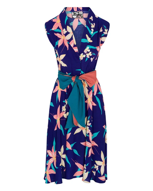 Casual Chic The Honeysuckle Midi Dress - Royal