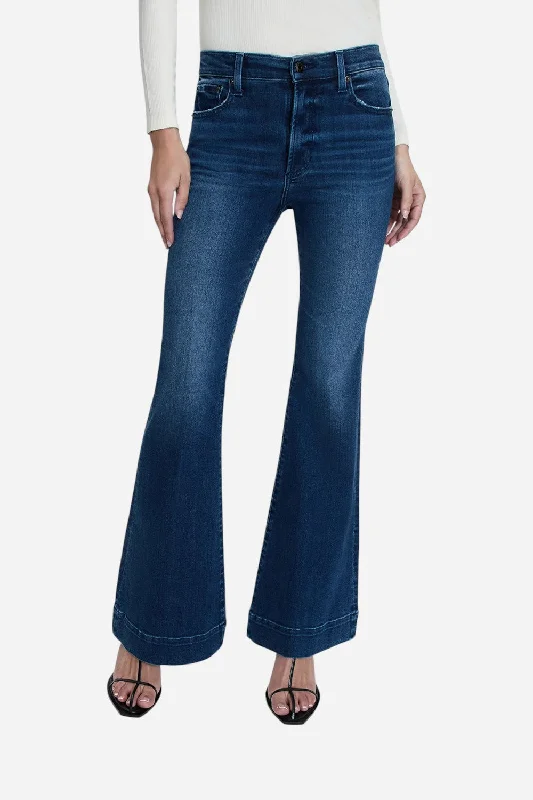 Flowing Silhouette Pistola Kinsely Mid Rise Ultra Flare in Modern