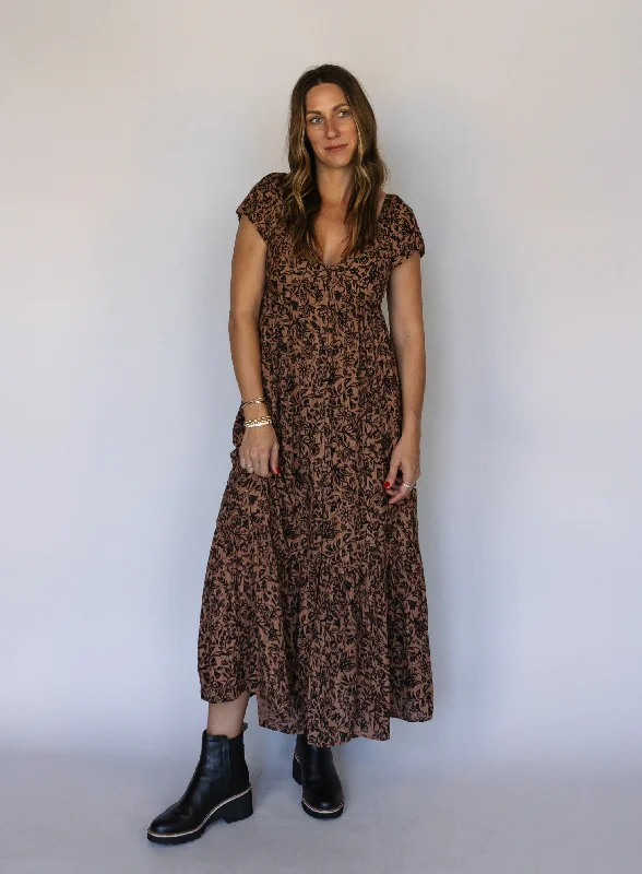 Wardrobe Update Saltwater Luxe: Sunraya Maxi Dress