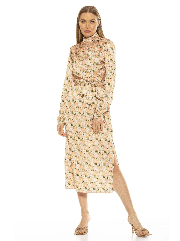 Statement Piece Anna Mockneck Midi Dress