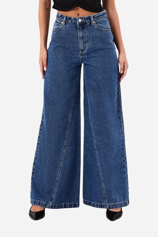 Vintage Elegance A Brand 94 High & Super Wide Chantell