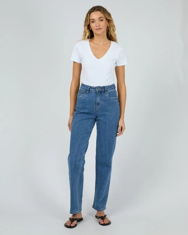 Trendy Women's Wear Silent Theory Lottie V-Neck Tee