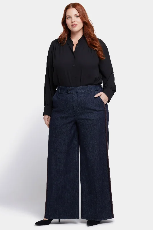 Crazy Discounts, Hurry Up Mona Wide Leg Trouser Jeans In Plus Size - Lightweight Rinse