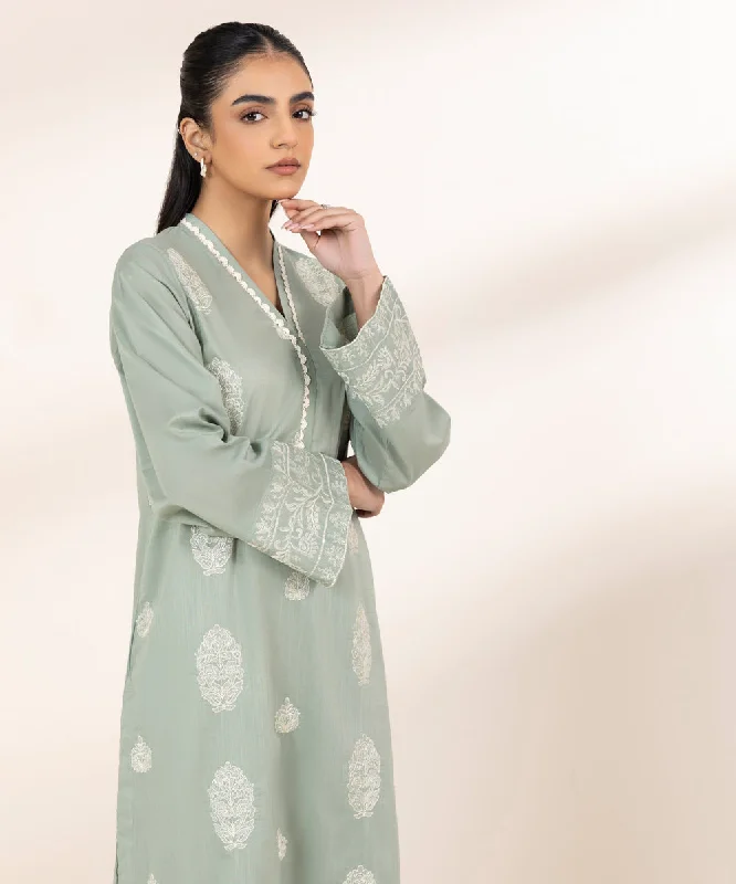 Hot Styles Embroidered Crosshatch Shirt