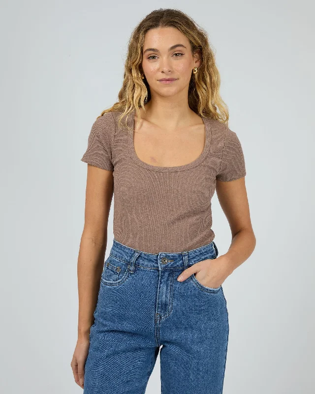 Modern Women's Fashion Silent Theory Mia Tee