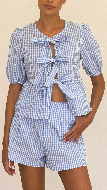 Rustic Countryside Charm Look Belle Tie Front Shirt - Blue Check