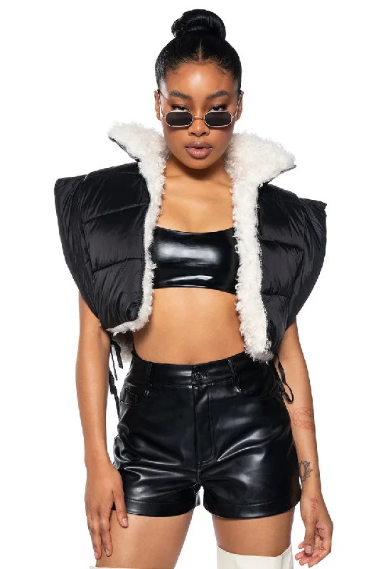 Effortless Chic Apparel SIMPLY ASPEN SHERPA LINED CROP VEST IN BLACK