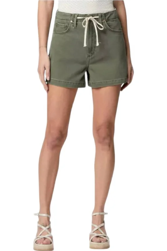 Trendy Styles Zoey Shorts In Vintage Ivy Green