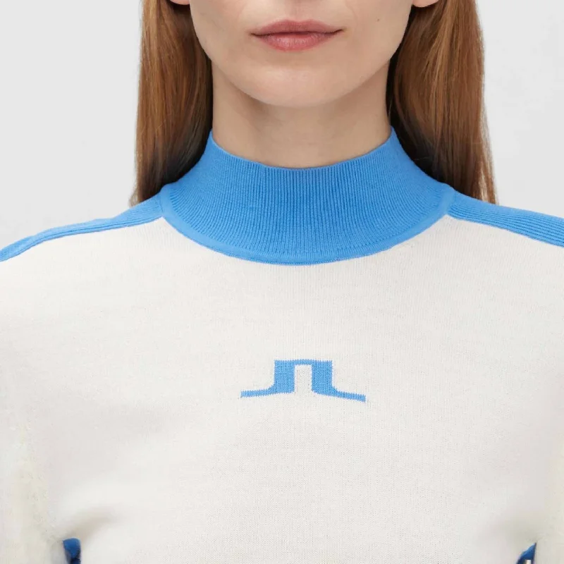 Best Sellers Adia Turtle Neck In White