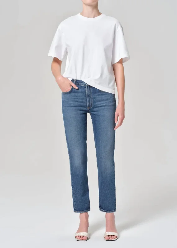 Boho - Chic Festival - Ready Style Kye Mid Rise Straight Crop Jeans In Dark Indigo