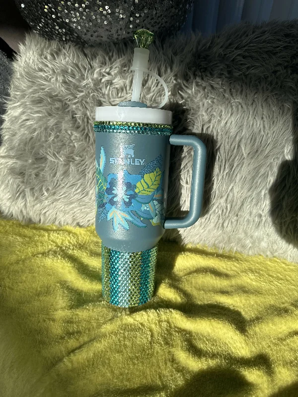 Drinkware Markdowns Blue Flowers 40 oz Stanley