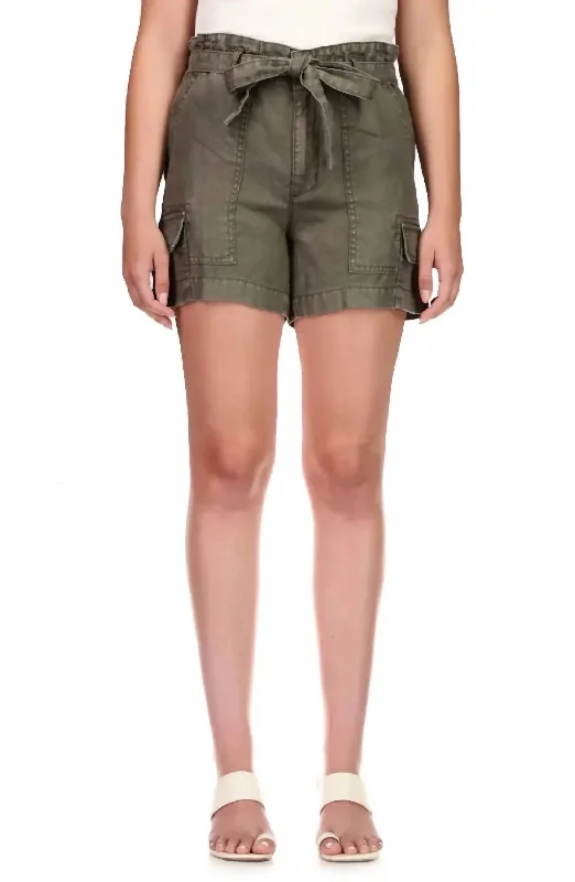 Big Savings On Minimalist Office Styles All Day Short In Mossy Green