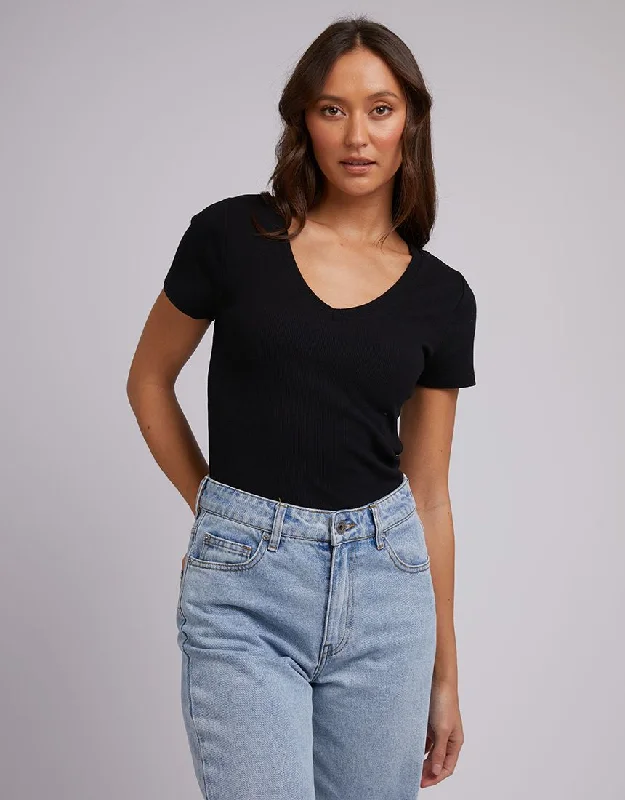 Clearance Event Silent Theory Lily V Neck Tee