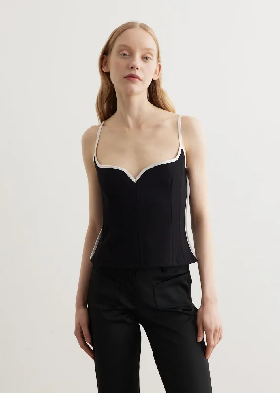 Chic Trends Unveiled Heart Singlet