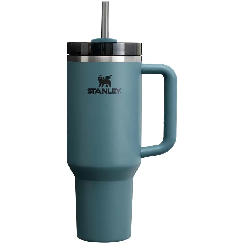 Christmas Drinkware Sale The 40oz Quencher H2.0 Flowstate™ Tumbler in Blue Spruce