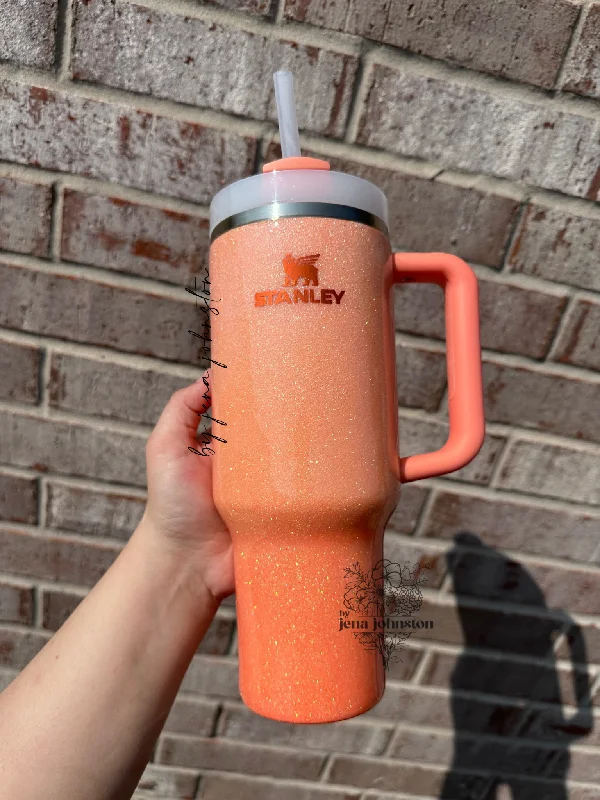 Summer Deals RTS 40oz ombré nectarine Stanley