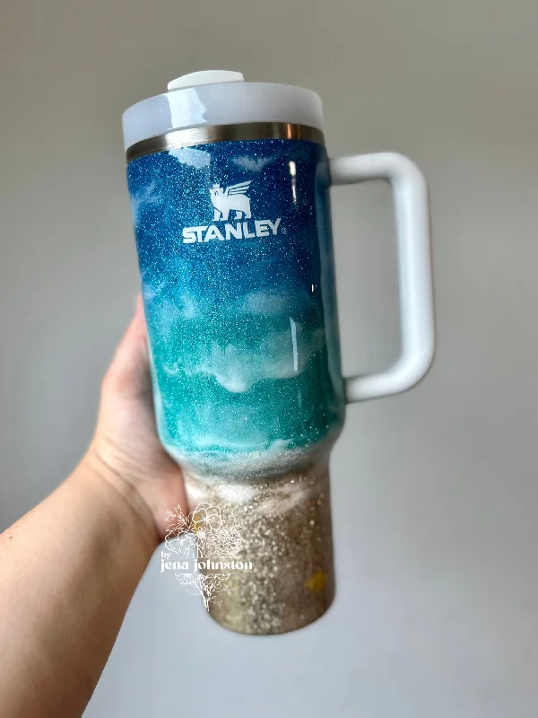 The Latest Trends Blue Beach Tumbler