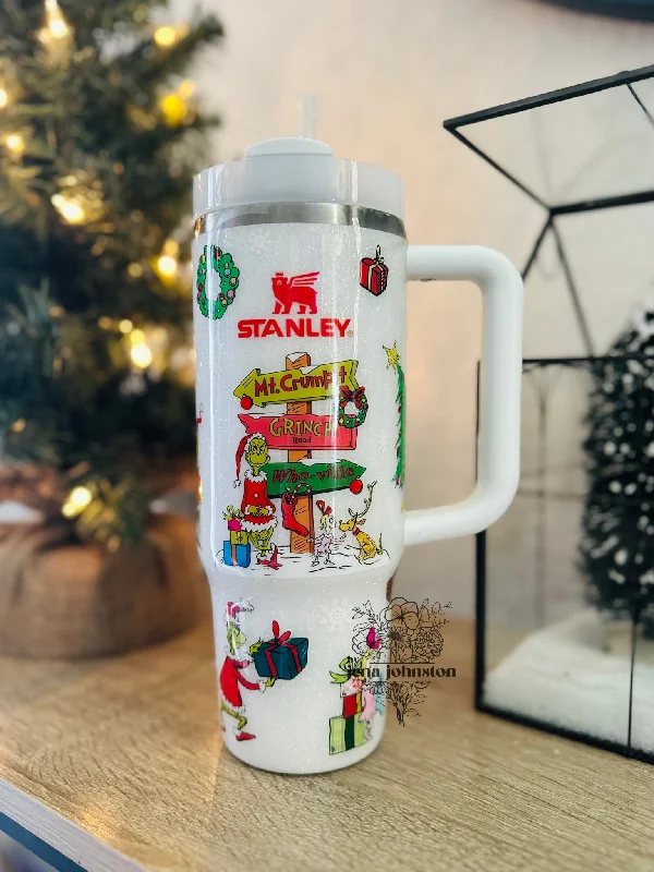 Limited Time Offer RTS Grinch 30oz Stanley