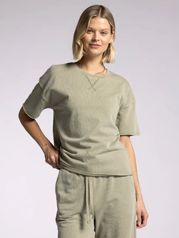 Seasonal Trends RAIYA TEE