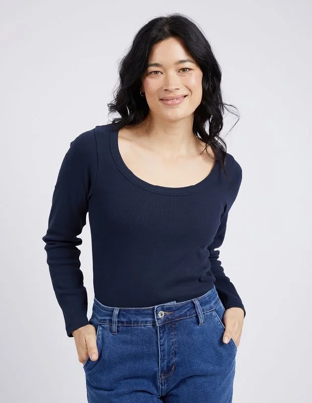 Feminine Elegant Elm Crystal L/S Rib Tee