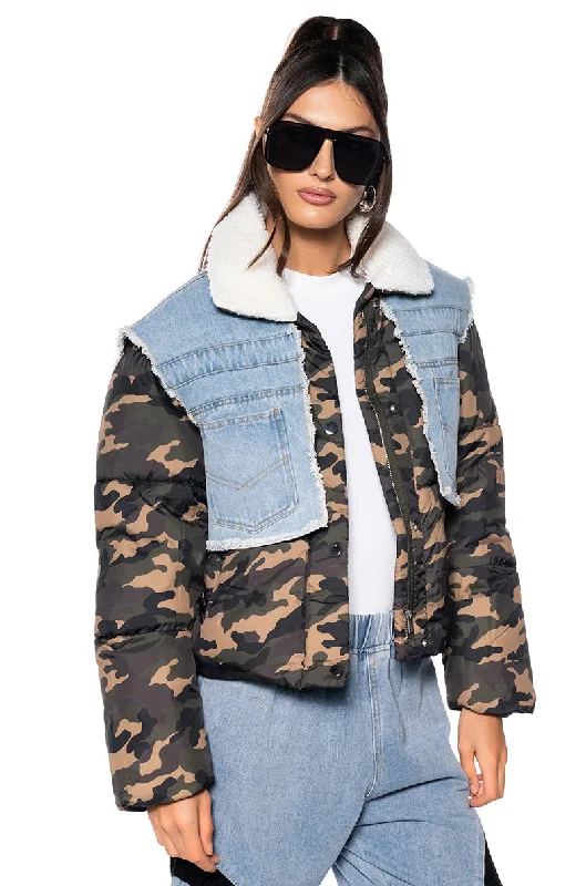 Vibrant Prints AMIEE DOES ARMY PUFFER COAT